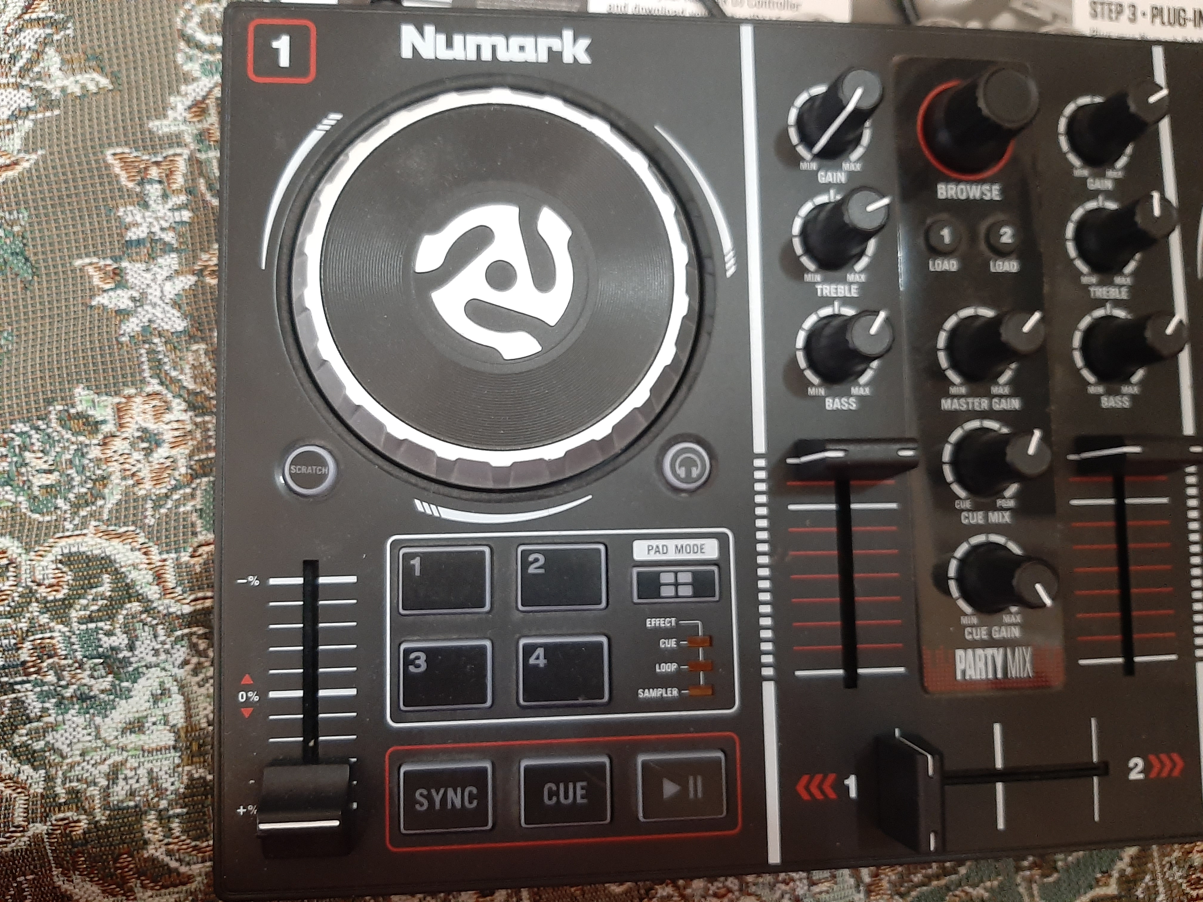 دستگاه دیجی dj numark partymix