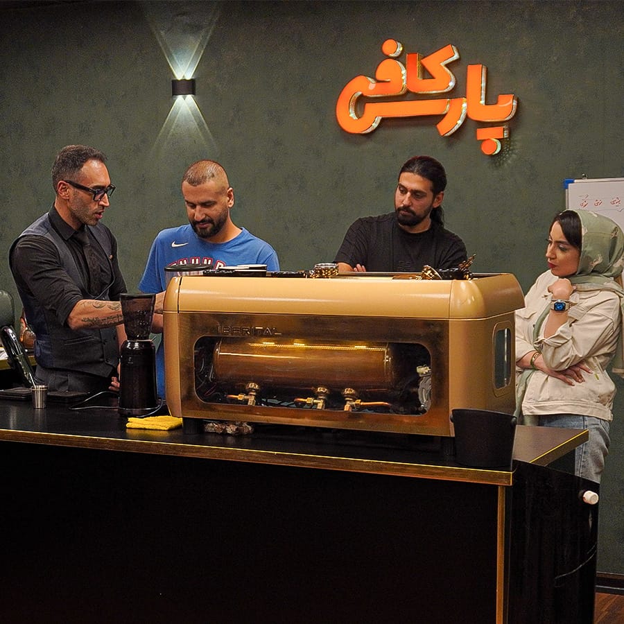 آموزش باریستایی و کافی شاپ با تضمین بازار کار و مدرک معتبر